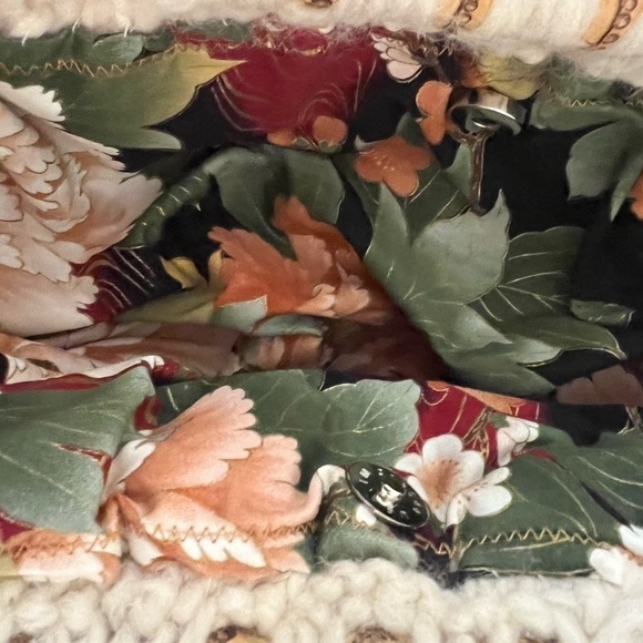 Handmade Cableknit Sweater Bamboo Handle Tassle Clutch Bag Ivory - Picture 7 of 7